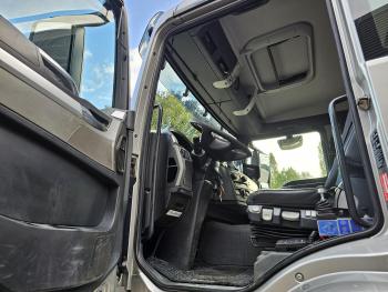 TGS 28.400 6x4-4 BL  / Z CRANE + 2 SIDE TIPPER